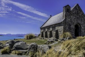 테카포 호수의 교회 - 뉴질랜드 여행자 보험
